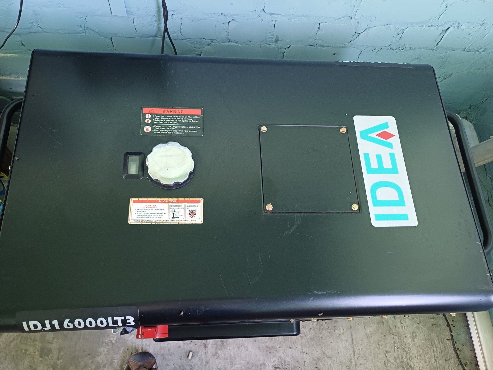 Дизельний генератор IDEA IDJ16000LT3