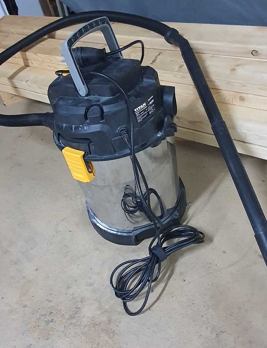 Odkurzacz warsztatowy jak nowy TITAN 20L