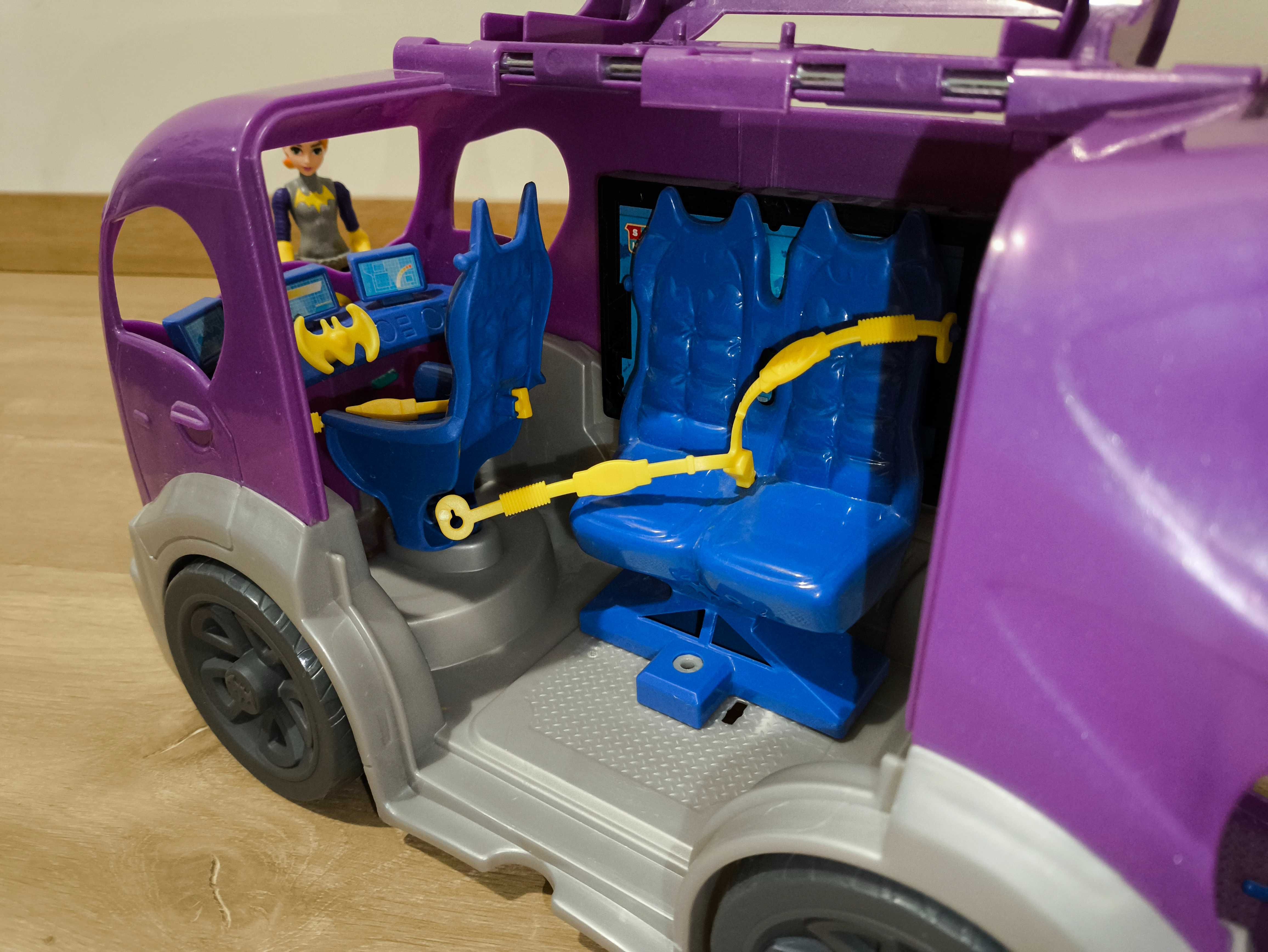 Dc Super Hero Girls Figurka Batgirl lalka pojazd