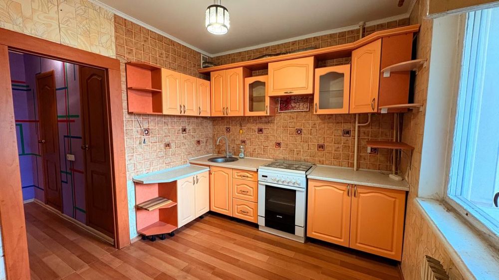 Продаж квартири 2-кімн на Східному вул. Вулиця Незалежності України