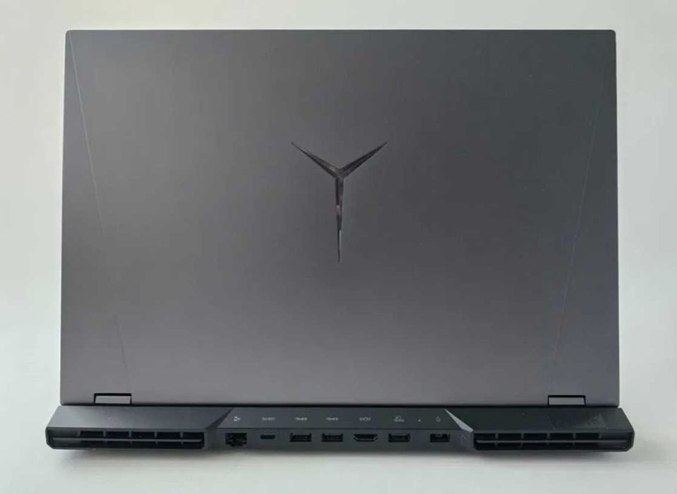 Lenovo Legion 5pro 5600H/RTX 3060*130w/RAM 16GB/SSD 1500gb/2k QHD165Hz