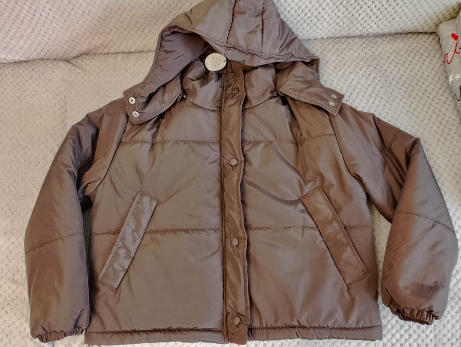 Жіноча вкорочена куртка