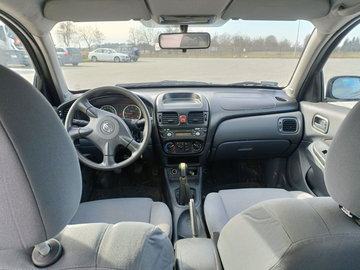 Nissan almera 2005rok