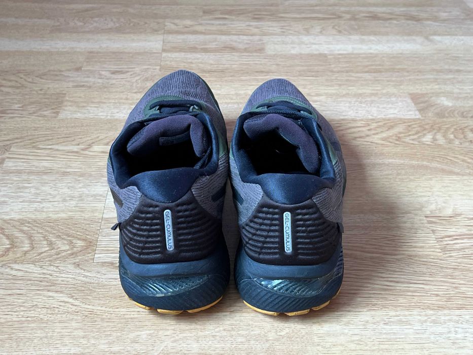 Кросівки Asics gore-tex 44,5 розміру