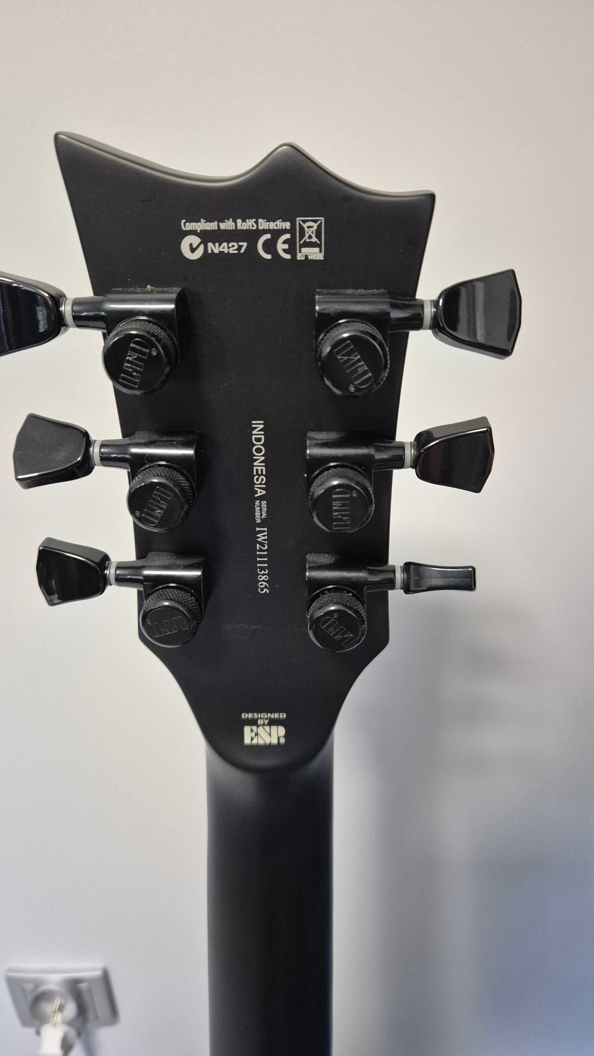 Gitara elektryczna ESP LTD EC-Black Metal BLKS STAN IDEALNY