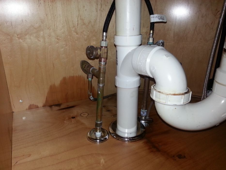 Canalização/ detecção de fuga e reparos em geral