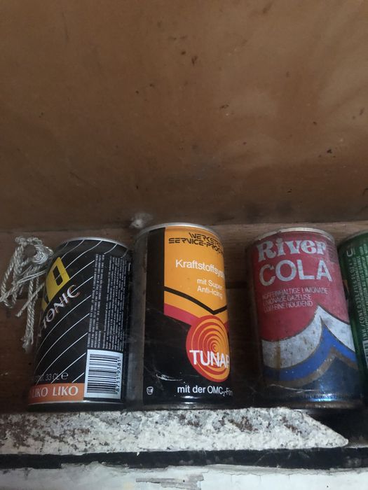 Zestaw puszek retro, 70, 80-te, Fanta, River Cola