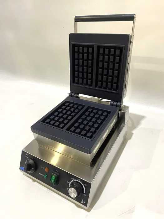 Máquina de Waffles Industrial- NOVA