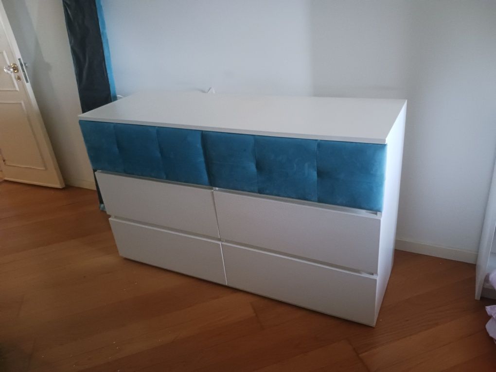 Comoda ikea semi nova