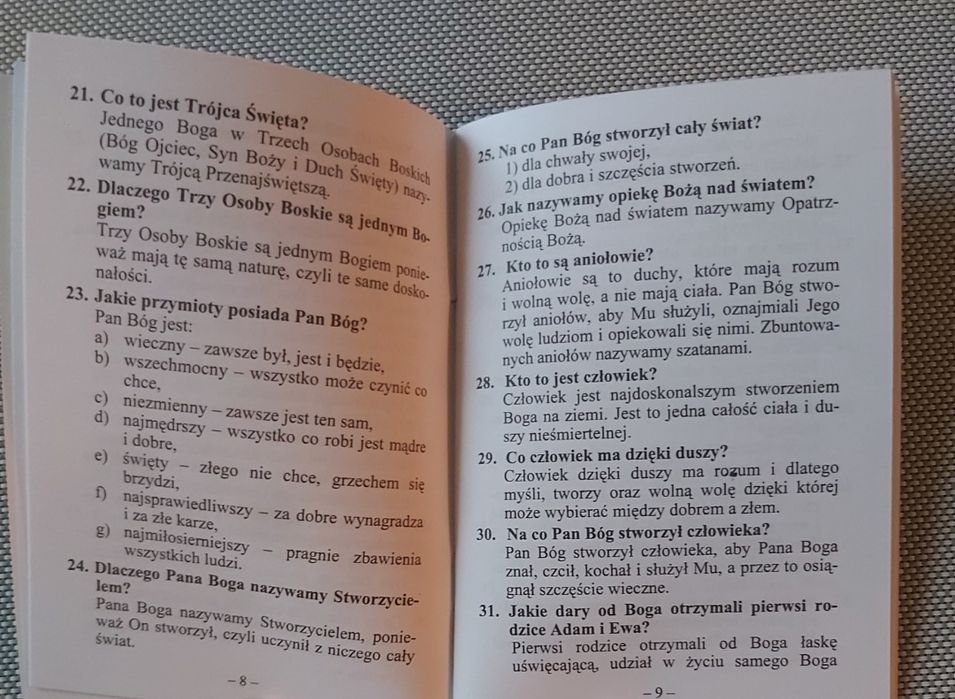 Katechizm Bierzmowanych książeczka przygotowujaca do Bierzmowania