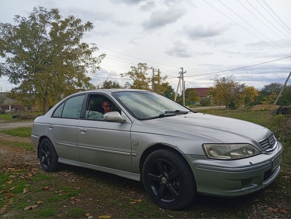 Продам хонду акорд