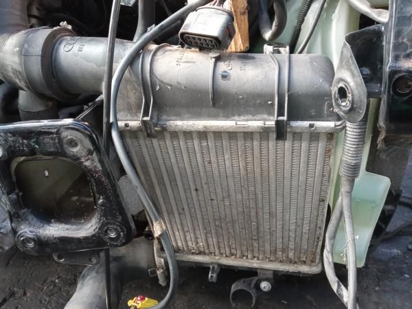 Radiador do intercooler AUDI A4 (8EC, B7)