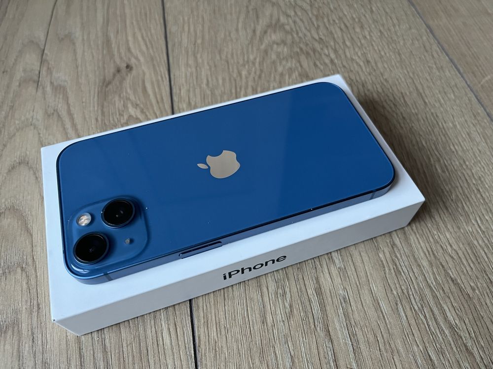 Idealny iPhone 13 128 GB BLUE w bardzo fajnym stanie!