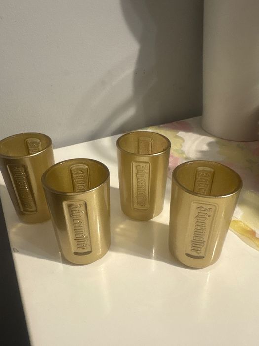 Jagermeister kieliszki złote