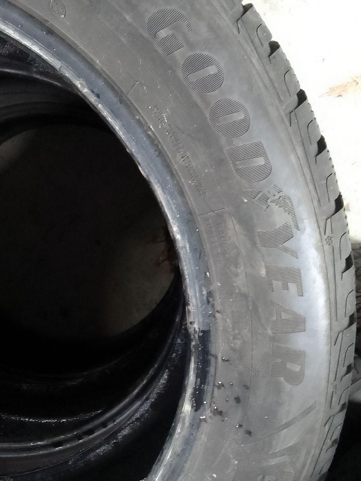 Cena za 4 Opony zimowe 255/55r20 GOODYEAR 2021r 6mm