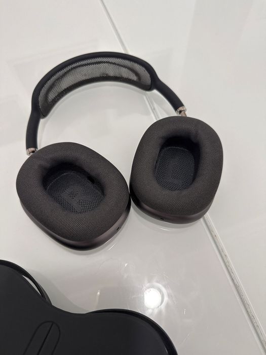 Airpod pro max apple