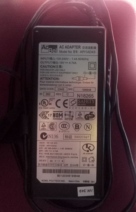 Блок живлення для ноутбука 90Вт 19В 4.74А