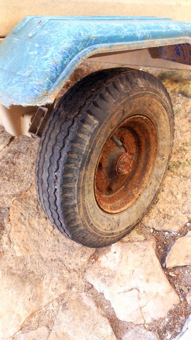 Atrelado de caça ou carga 130x90x40