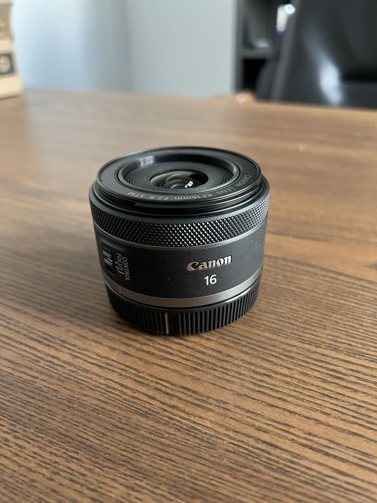 Canon RF 16 f2.8 Obiektyw JAK NOWY!