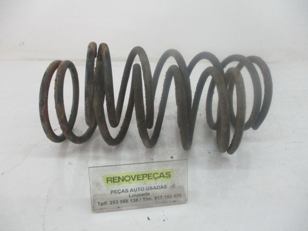 Mola de suspensão trás direita HYUNDAI Galloper I