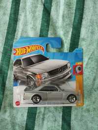 Mercedes Benz hotwheels