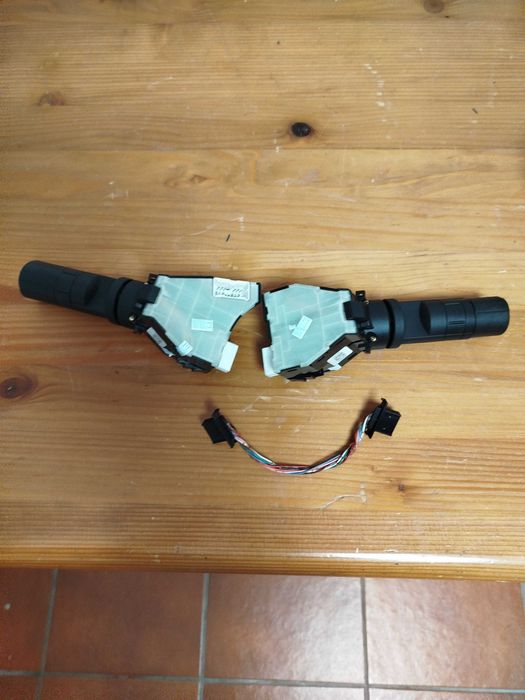 Conjunto de Manetes de volante Nissan Navara