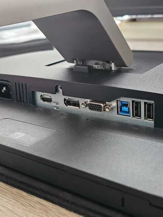 Монітор 27 Dell P2717H