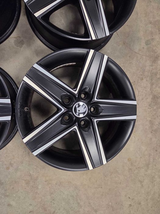 Alufelgi 16" 5x112 Skoda Octavia II FL III IV VRS SuperB Karoq Audi a3