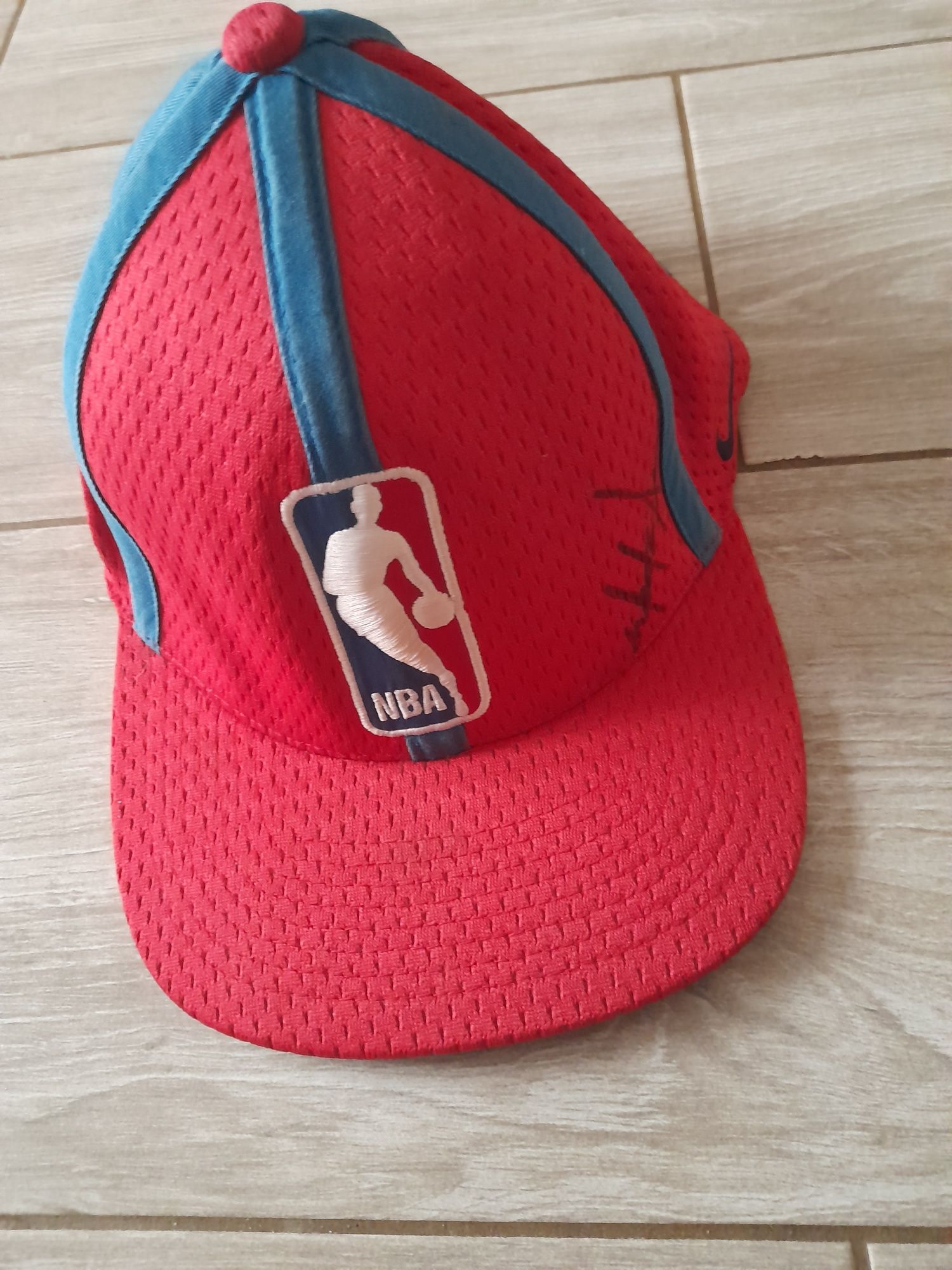Czapka Nike NBA z autografem