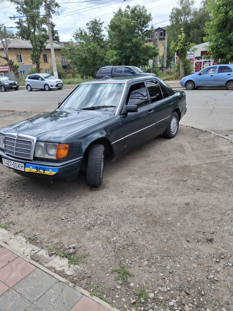 Авто на ходу сів поїхав