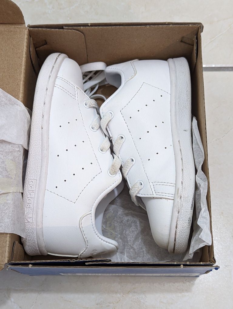 Tênis Adidas Stan Smith El I