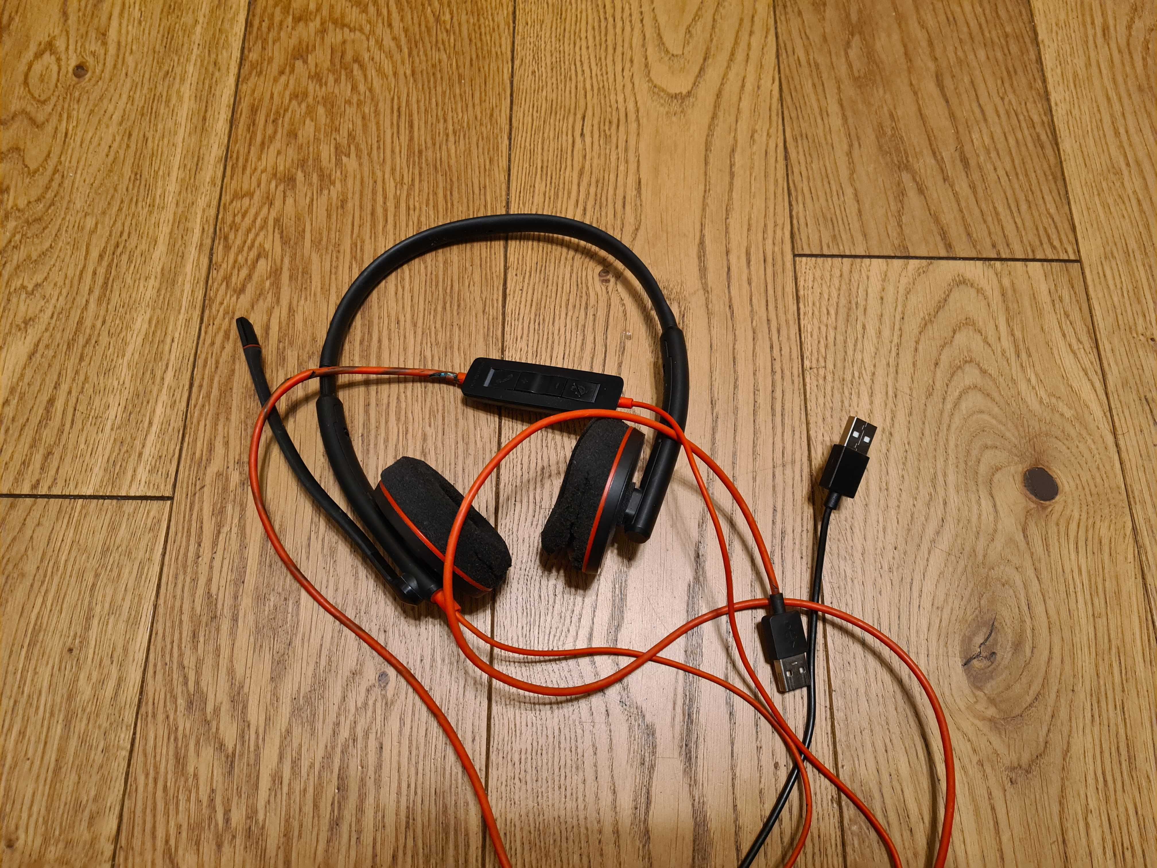 Zestaw słuchawkowy Plantronics C3220