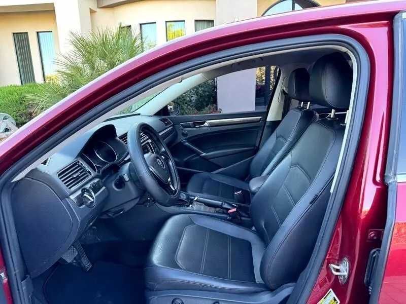 2018 Volkswagen Passat SEL