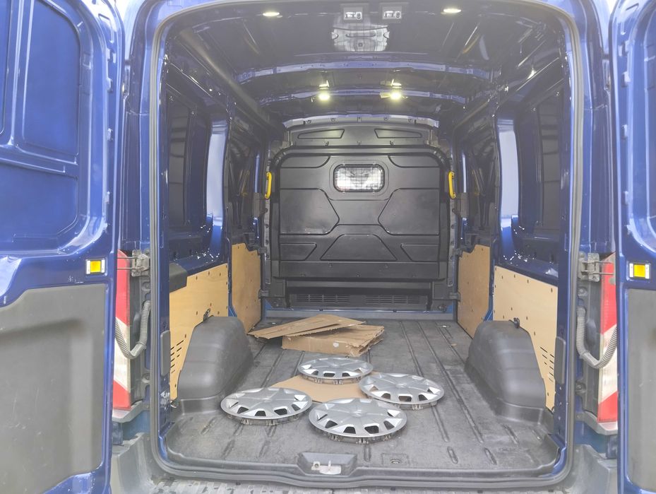 UTM Transport Przeprowadzki, Polska i międzynarodowe. Wynajem BUS