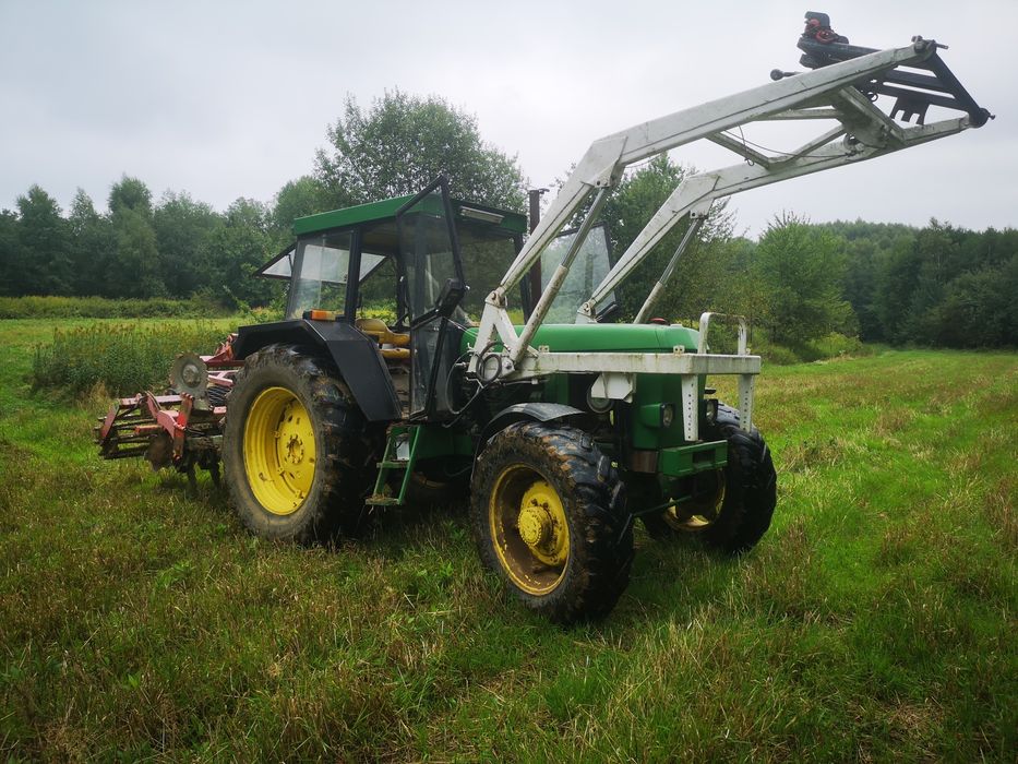 John Deere 3040 JD 4x4 silnik 6 cylindrów