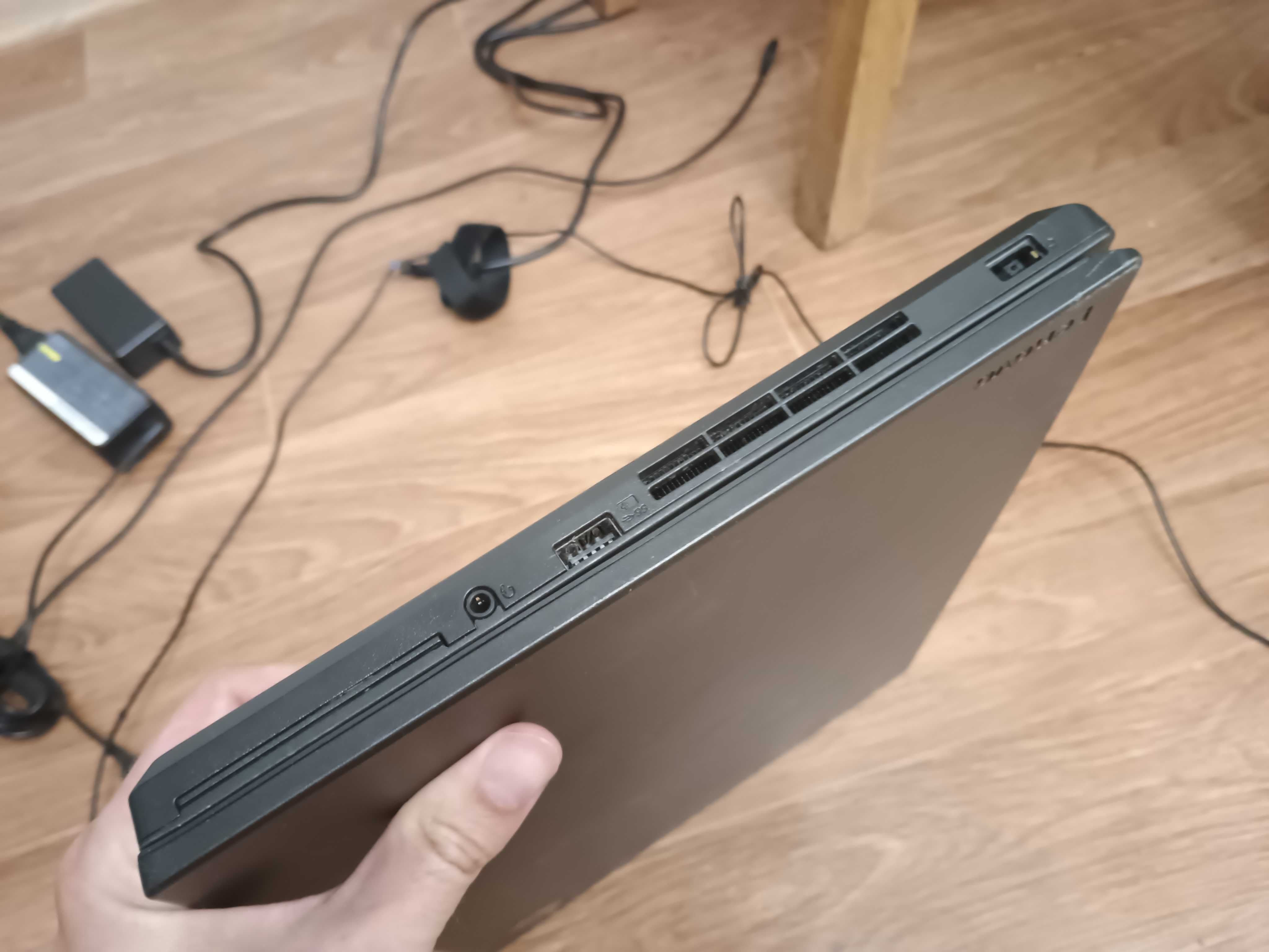 Lenovo Thinkpad l470 i3-7100u\8gb ddr4\128 gb SSD