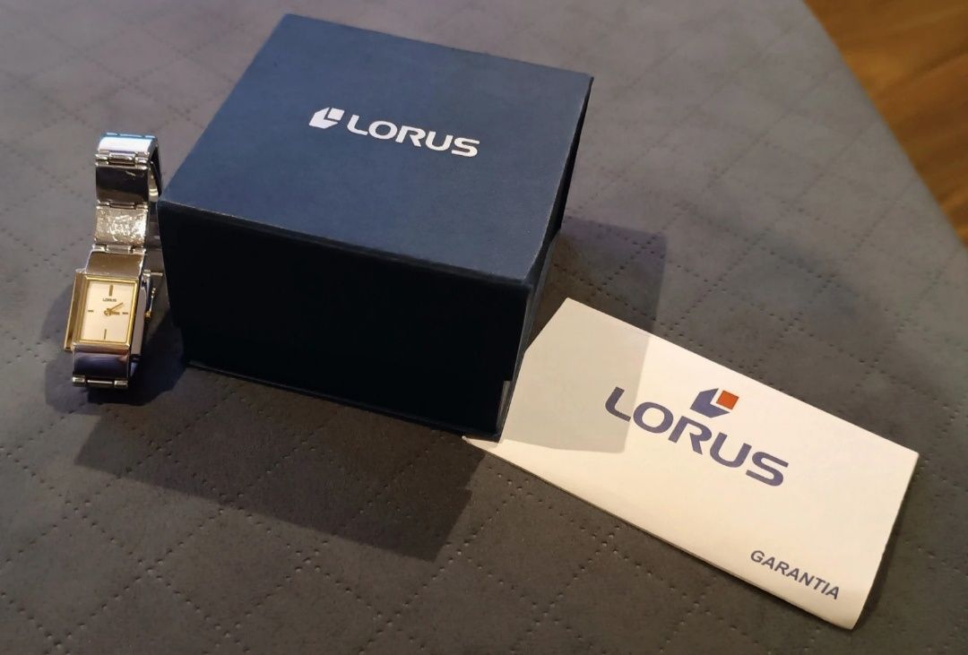 Relógio LORUS praticamente novo