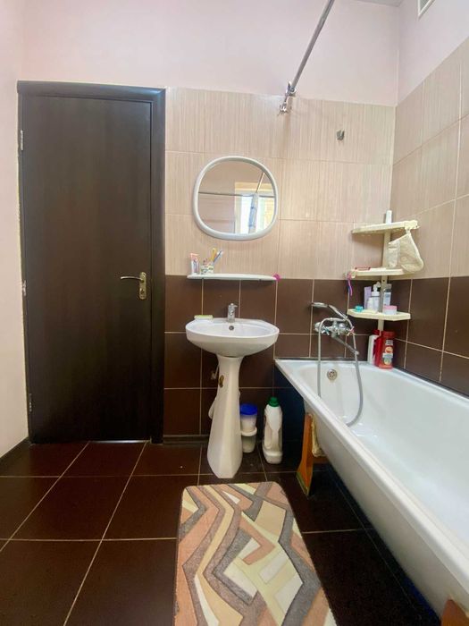 Продаж 2 кімнатної сталінки, Металургів(проспект Соборний) 213-088-582