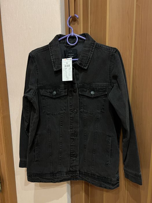 Джинсова куртка фірми House