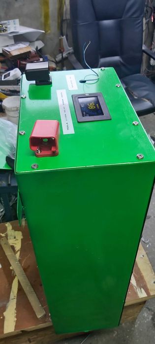 Гибридный инвертор 48в. 8.2кв.