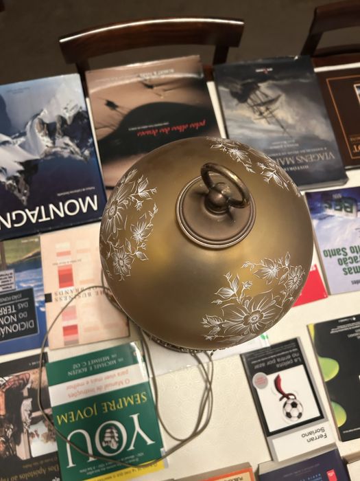 Candeeiro antigo com franjas