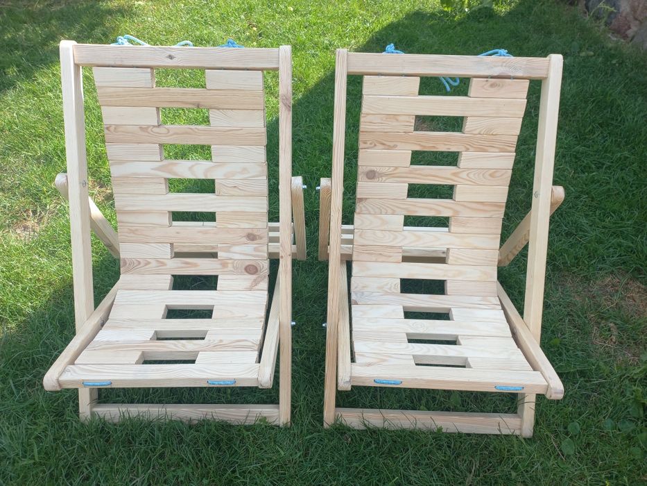 Дерев'яне крісло шезлонг