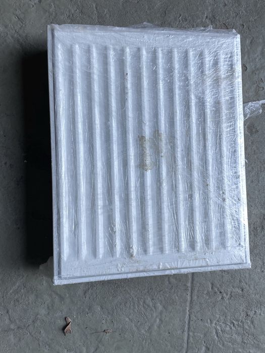 Радиатор стальной BOSCH 500(высота) на 400 тип 22 с нижним подкл