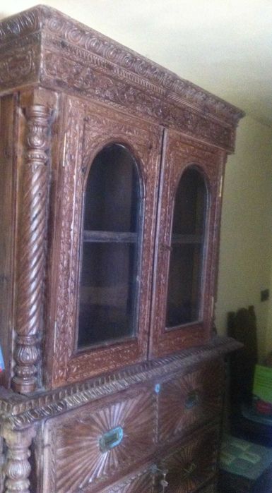 Moveis indianos com mais de 100 ANOS