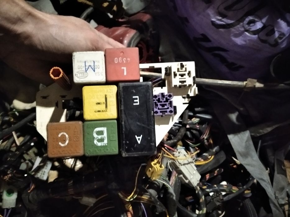 Вольво 940 пластик салона