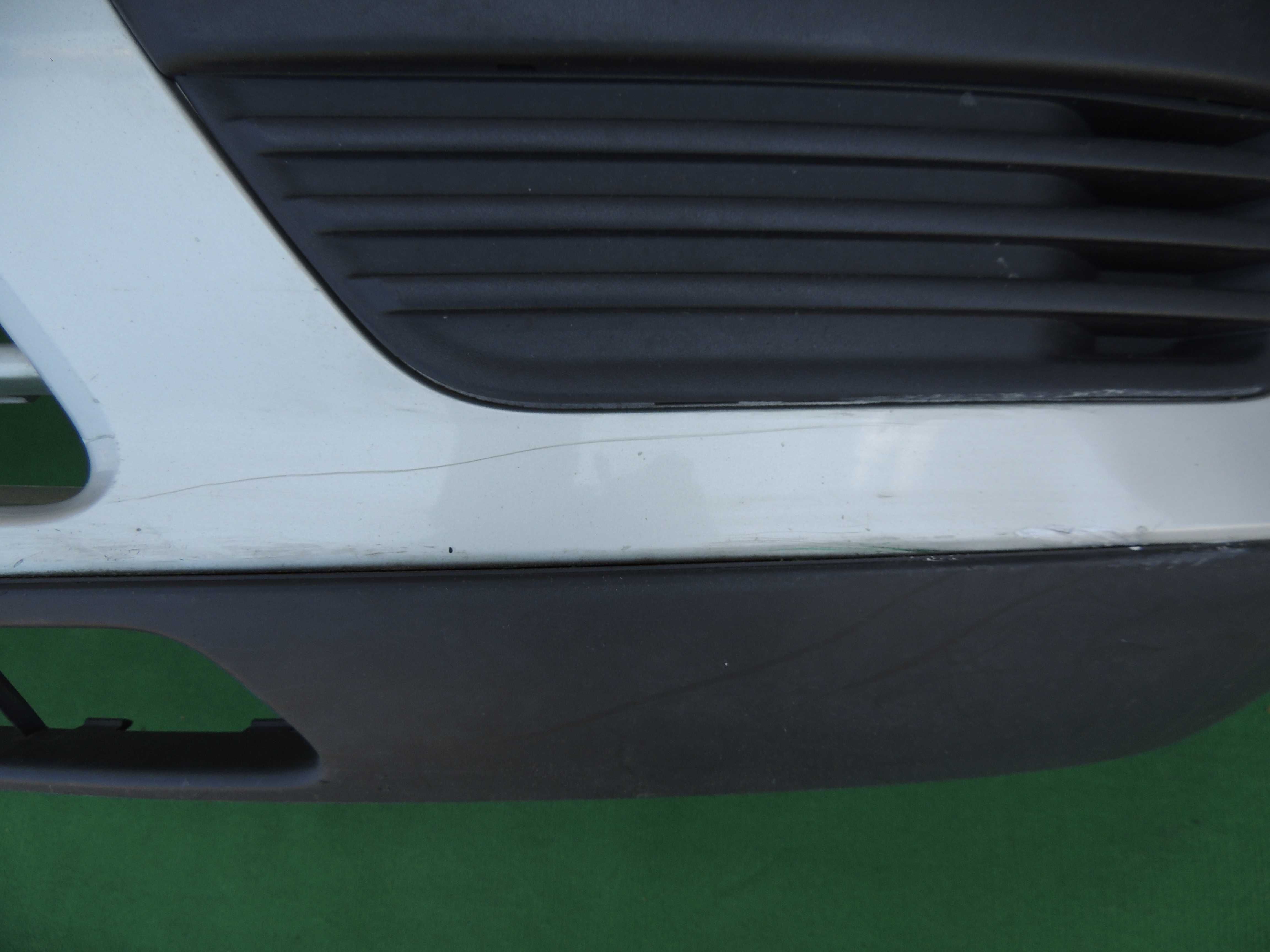 Zderzak przód przedni Ford Focus 2 II MK2 04,05,06,07,08 SREBRNY 03