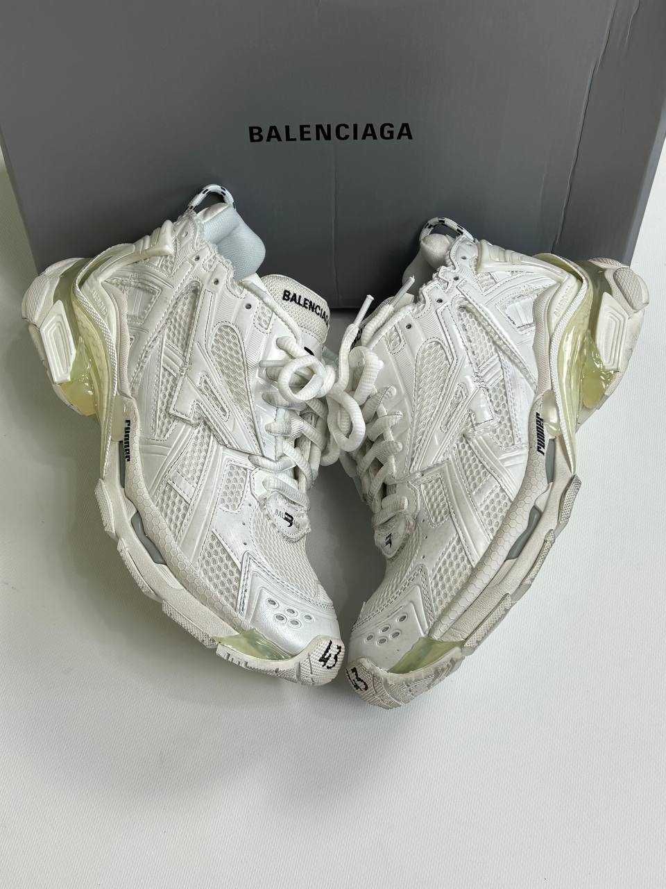 BALENCIAGA Runner кроссовки белые кеди кеды кросівки білі 43 42 40 38