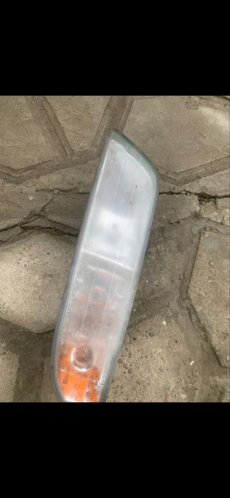 Фара ліва та поворотнік Санйонг Рекстон 2.7. 2004року