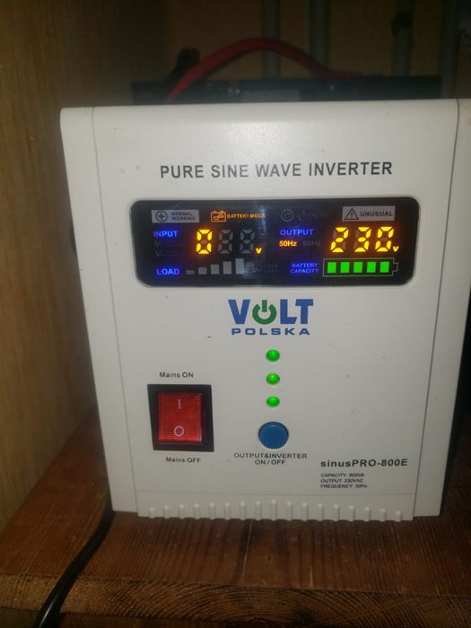 ДБЖ Volt Polska Sinus Pro 800E 12V/230V (500/800W)
