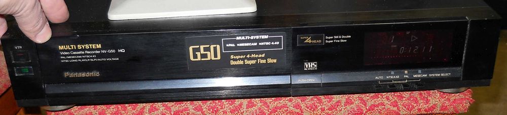 Видеомагнитофон Panasonic NV G50 HQ 4 head, почти не пользованный.